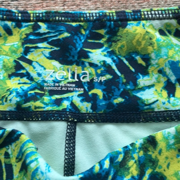 Zella Tropical Spandex - Picture 2 of 3